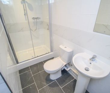 Crofts Street, Roath, Cardiff - Photo 4