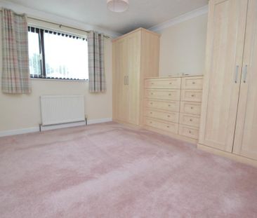 5 bedroom detached house to rent - Photo 3