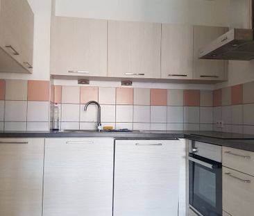 Location Appartement 2 pièces 53m² - Photo 4