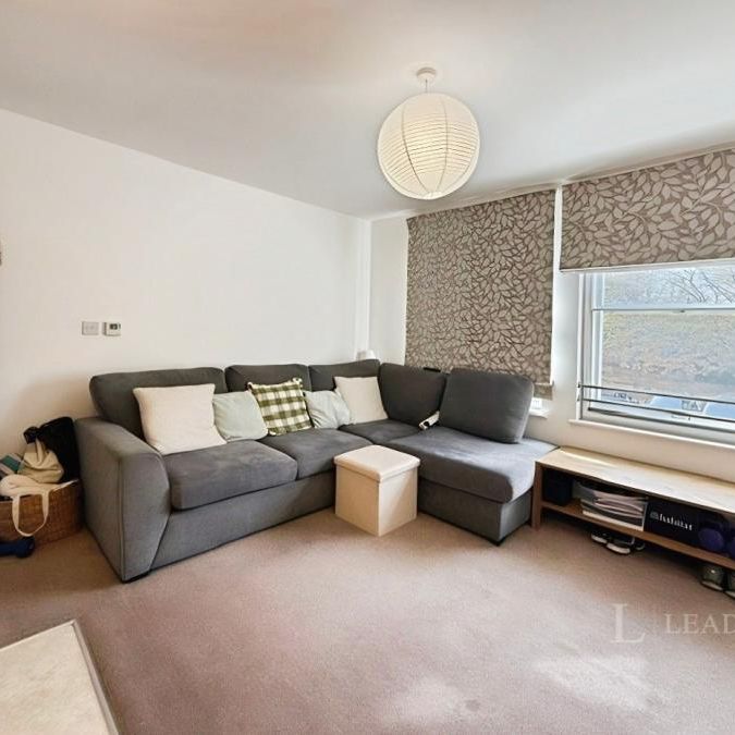 1 bedroom apartment to rent West Hill, Epsom, Surrey, KT19 - Photo 1