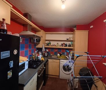 Room in a Shared Flat, Silvergrove Street, G40 - Photo 6