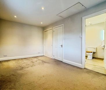 1 bedroom semi-detached house to rent - Photo 4