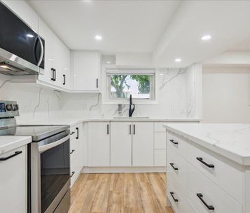 For Lease - 379 Bryant Crescent, Burlington, Ontario - Photo 5