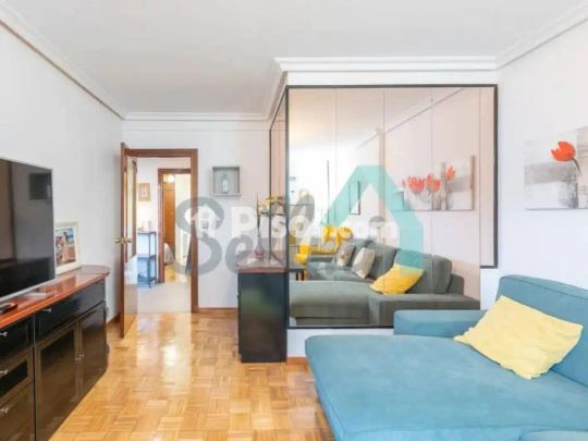 Piso en alquiler en Pumarín-Teatinos - Photo 1