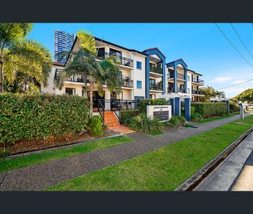 19/5 Railway Street, Southport, Qld 4215 - Photo 5
