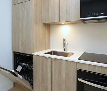 For Lease - 60 Central Park Roadway N/A Unit# 1510, Toronto, Ontario - Photo 6