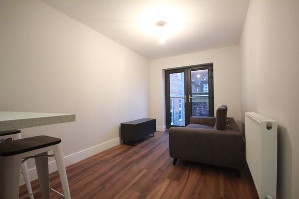 2 bedroom apartment to rent - Photo 1