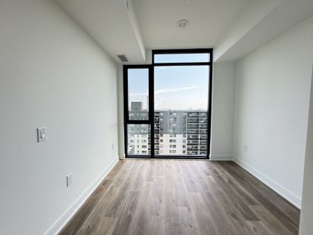 For Lease - 86 Dundas Street Unit# 1110, Mississauga, Ontario - Photo 5