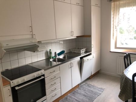 Bergstigen, Solna - Foto 3