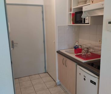 Location Appartement 1 pièce 21m² NARBONNE 11100 - Photo 5