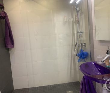 Location Appartement 4 pièces 78m² MARSEILLE 12ème - Photo 6