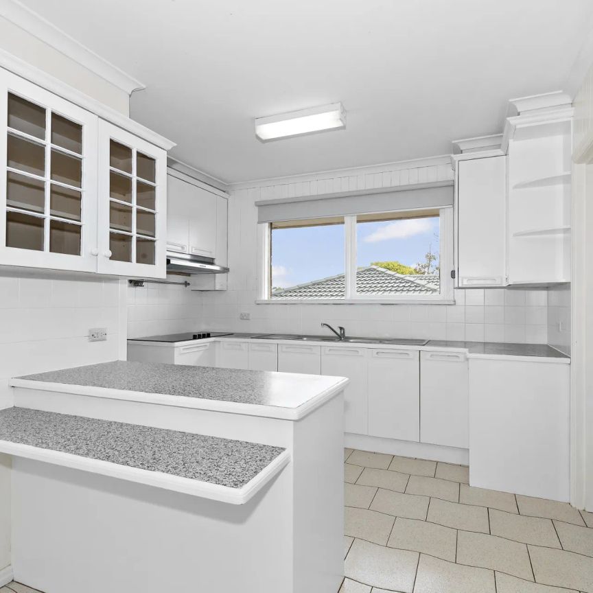 56 Whitehead Grove, Rosebud. - Photo 1