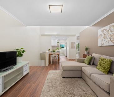 2/95 Strickland Terrace, Graceville QLD 4075 - Townhouse For Rent -... - Photo 2