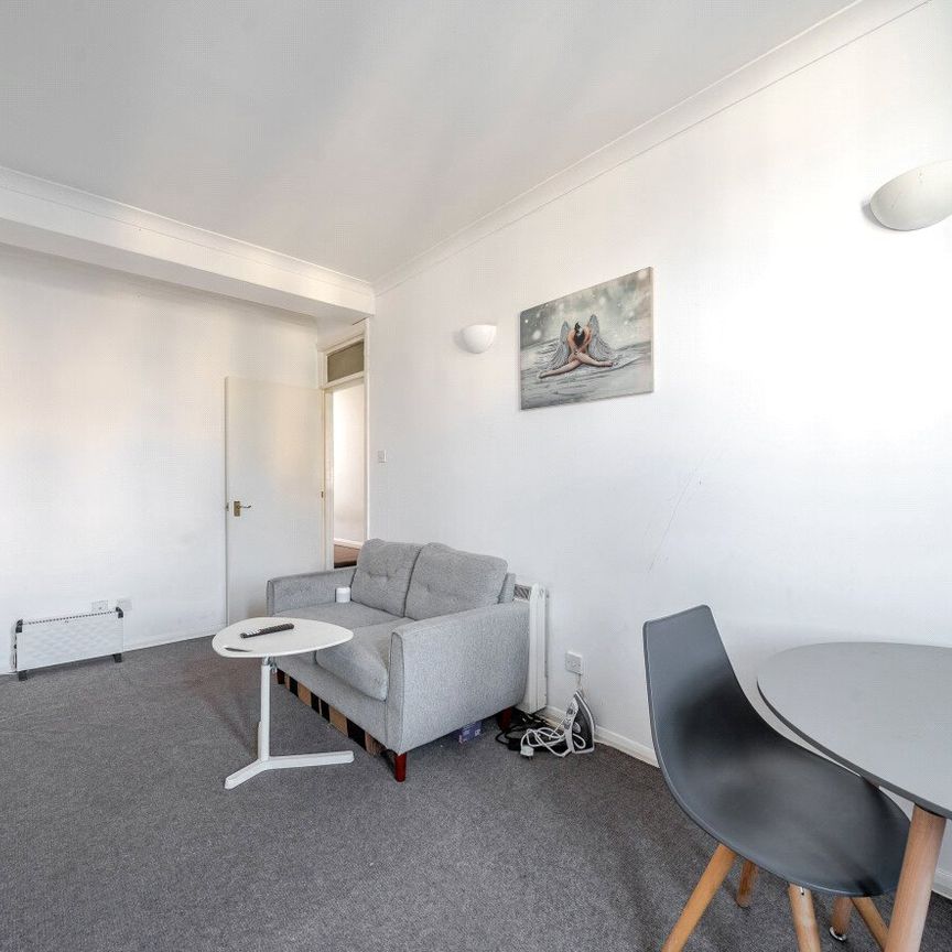 Station Road, London, SE25 5AJ - Photo 1