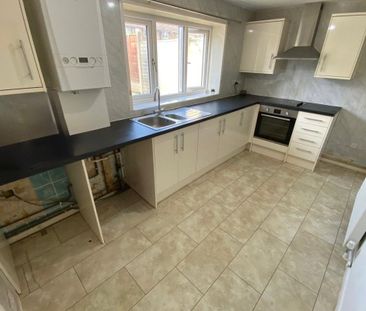 St Albans Avenue, KIDDERMINSTER - Photo 6