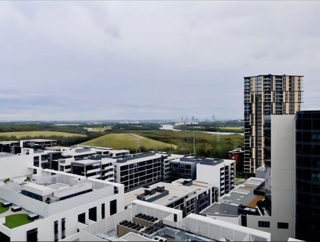 2 bed 2 bath - Photo 5