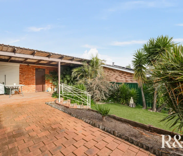 Big Family Home with a Relaxing Backyard Escape - Photo 1