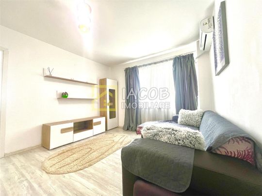 Apartament 2 camere, etaj 1, zona ultracentrala - Fotografie 1