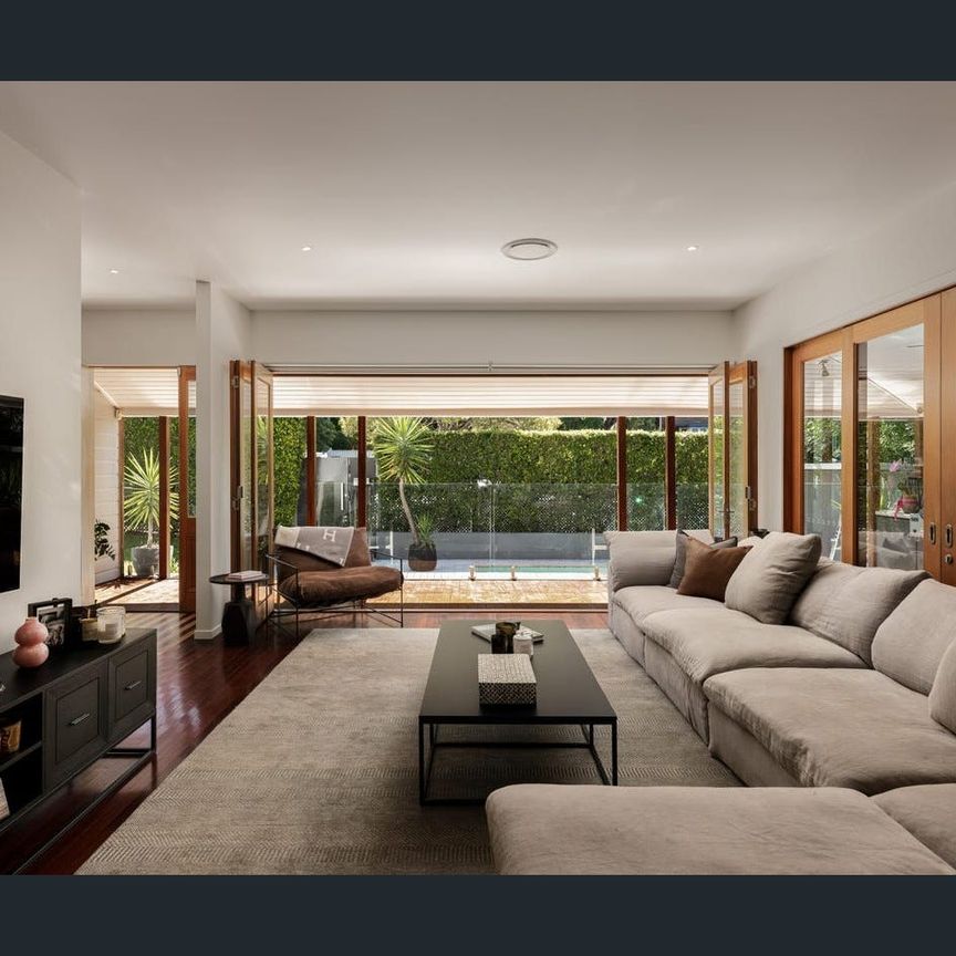 New Farm Oasis - Photo 1