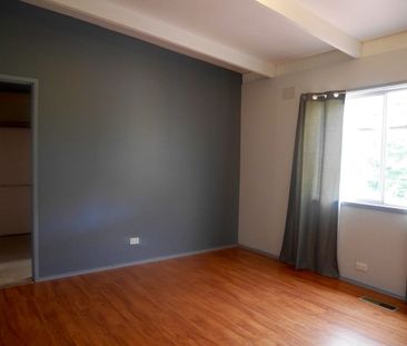 Charming 4-Bedroom Family Home in Peaceful Mount Evelyn - Photo 6