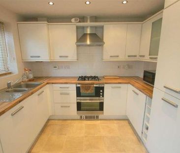 Brandon Close, Shadwell, Leeds, LS17 - Photo 2