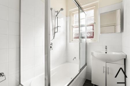 11/48 Sir Thomas Mitchell Road, Bondi Beach NSW 2026 - Apartment For Rent | Domain - Photo 5