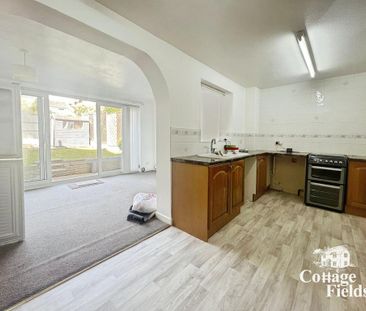 3 bedroom semi-detached house to rent - Photo 6