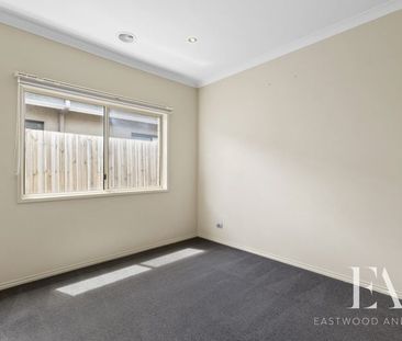 13 Dalkeith Crescent, Ocean Grove - Photo 4