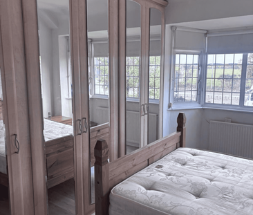 5 bedroom semi-detached house to rent - Photo 6