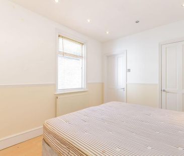 4 bedroom house to rent - Photo 4