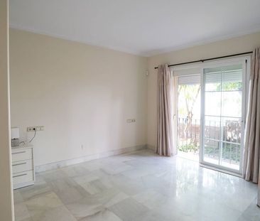 2 bedroom luxury Apartment for rent in Benahavís, Andalusia - Photo 4