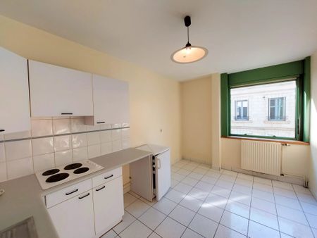 À LOUER – appartement type 2 avec parking dans le centre de TOURS • Réf GI-JB-G0350 - Photo 3