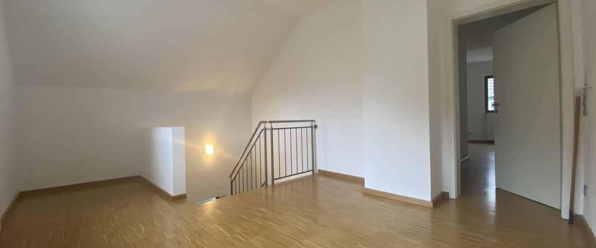 Gemütliches, kleines 2,5-Zimmer-Häuschen mit Balkon direkt im Stadzentrum Weiden - Photo 1