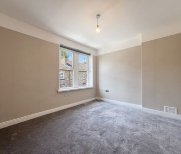 Elmwood Street, Harrogate - Photo 1