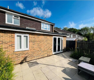 Southgate 1 bedroom semi-detached house to rent - Photo 1 | Rentumo
