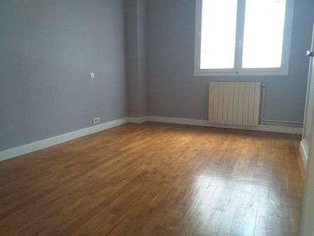 Location Appartement 3 pièces 65m² TROYES 10000 - Photo 5