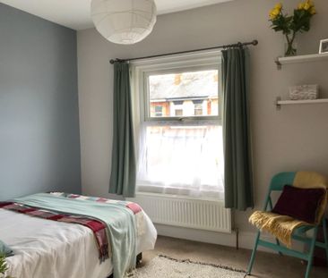 *Central Location**No Deposit**All Bills Included* - Photo 2