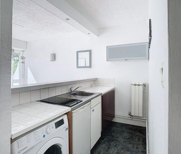 Location-Studio calme avec parking et jardin-Hôpitaux Facultés - Photo 4