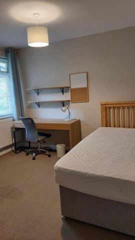 4 bedroom house share to rent - Photo 5