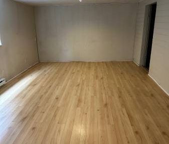 1 bedroom ground floor unit in prime location - Photo 1