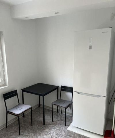 Brancoveanu imparatul traian la metrou etaj 3 - Photo 3