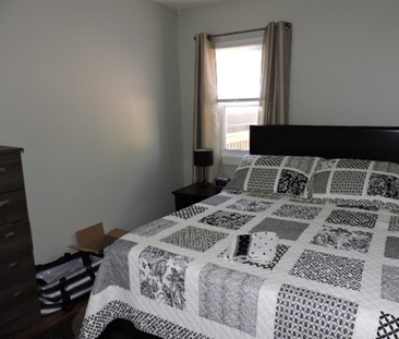 Furnished 2 Bedroom Main Floor near U of S - Photo 6