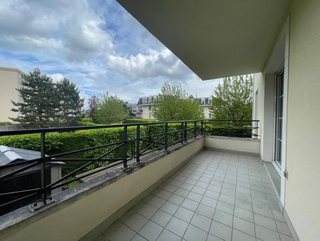 Location Appartement 3 pièces 67m² - Photo 5