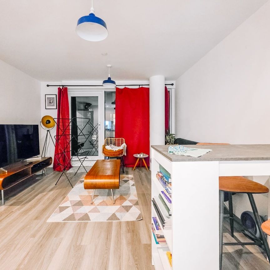 1 Bed Flat, Hoffmans Road, E17 - Photo 1