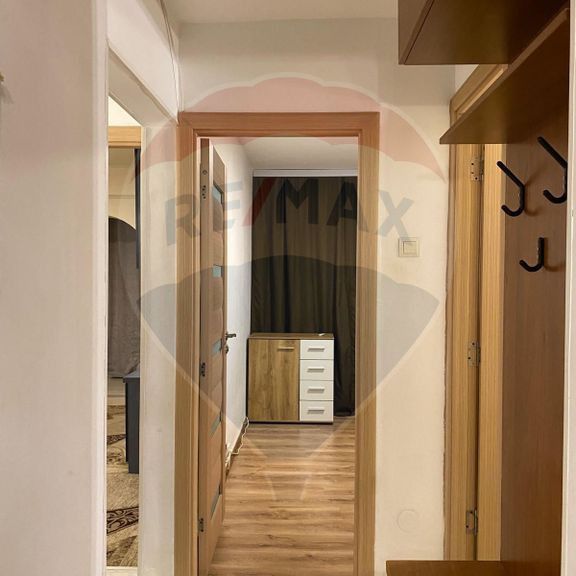 Apartament 3 camere, spatios, zona Alfa - Fotografie 1