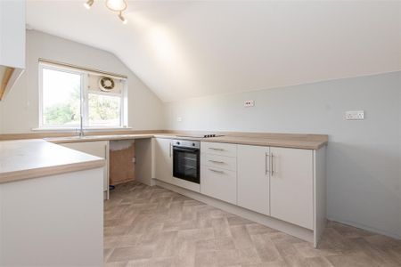 2 bed House To Let - Photo 3