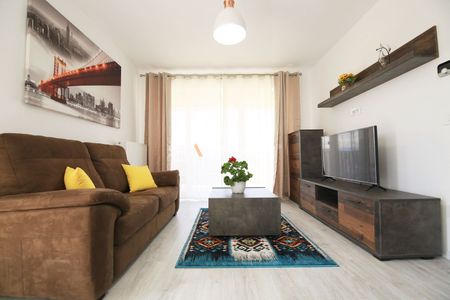 Apartament mobilat cu parcare si boxa Avantgarden Coresi - Fotografie 2