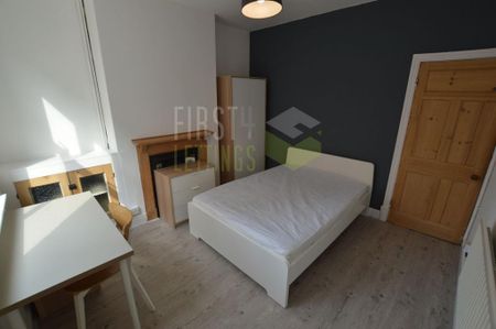 3 bedroom terraced house to rent - Photo 3