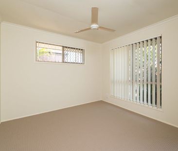 9 Seafoam Close, 4227, Varsity Lakes Qld - Photo 3