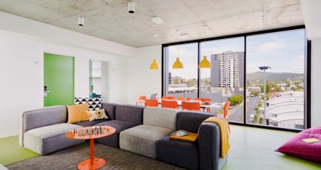 5 Bedroom Apartment - Photo 2